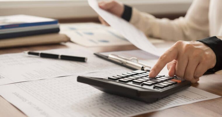 How to Choose the Right Accountant in Manchester for Your Business