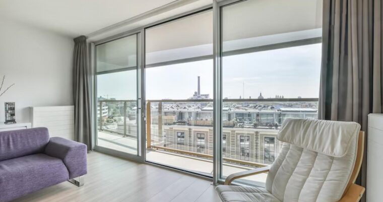 Reasons Why Vertical Sliding Sash Windows Are Trending in 2024